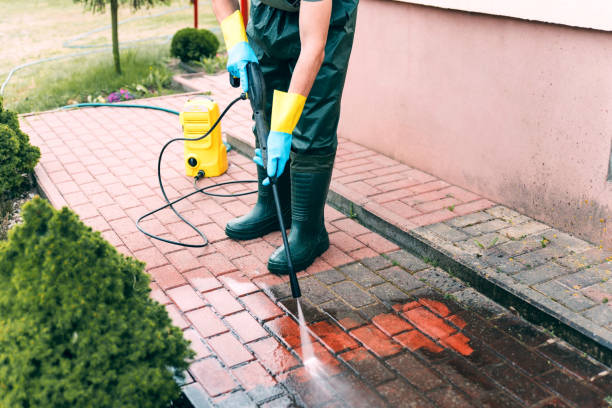 Why Choose Our Certified Pressure Washing Experts for Your Project Needs in Reidsville, NC?
